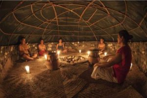 Rituel sudation aux herbes thérapeutiques, temazcal, Mexique, Oasis