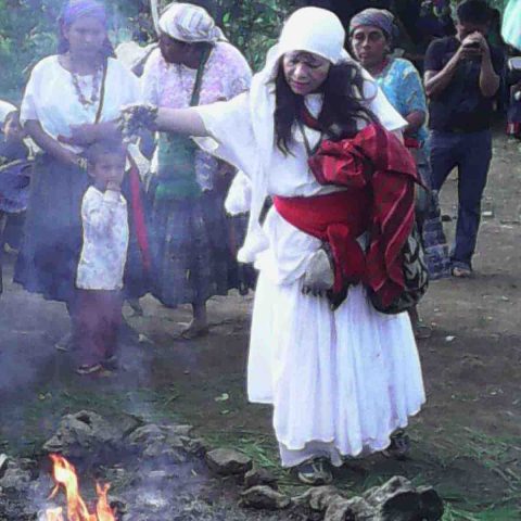 Chamane Doña Lidia, Guatemala, Oasis
