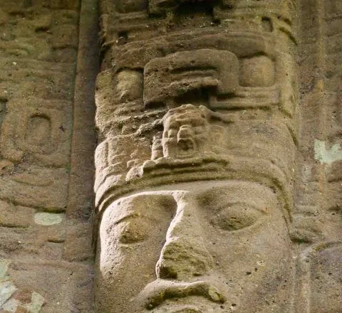 Quirigua, stèle maya, Guatemala, Oasis