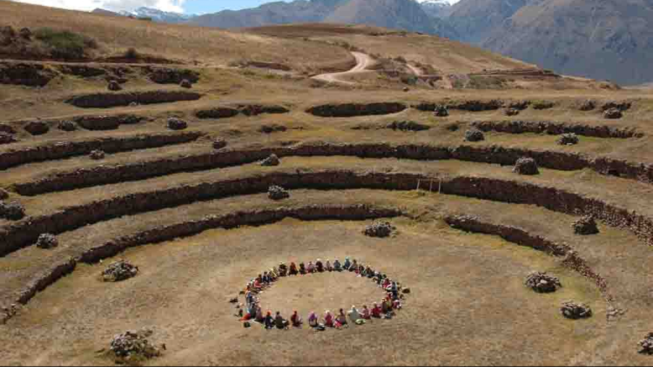 Moray, cercle de méditation, voyage en conscience, Pérou, Oasis