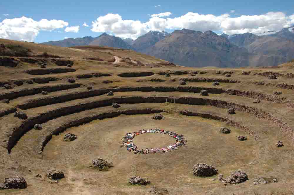 Cercle de méditation à Moray, Pérou, Oasis