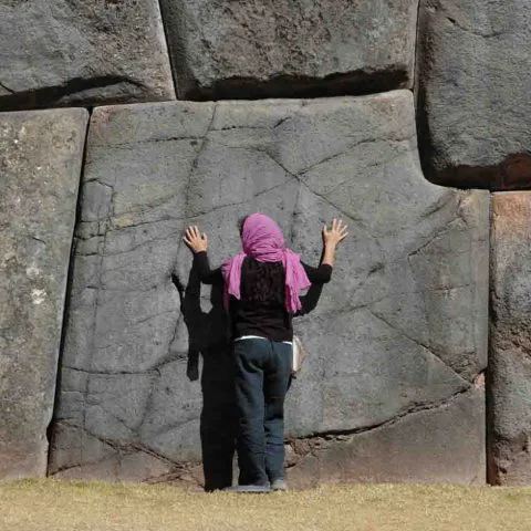 Sacsayhuaman, énergie des pierres, voyage en conscience, Pérou, Oasis