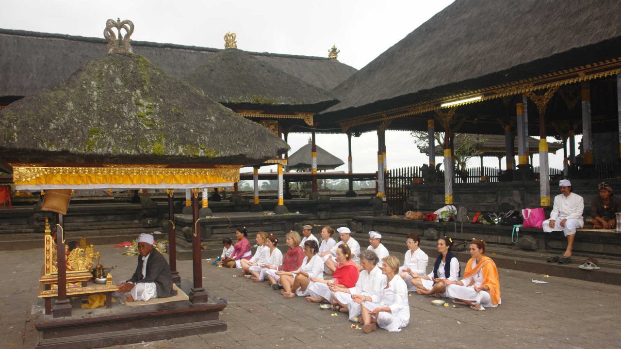 Temps d'enseignement dans un temple balinais Oasis
