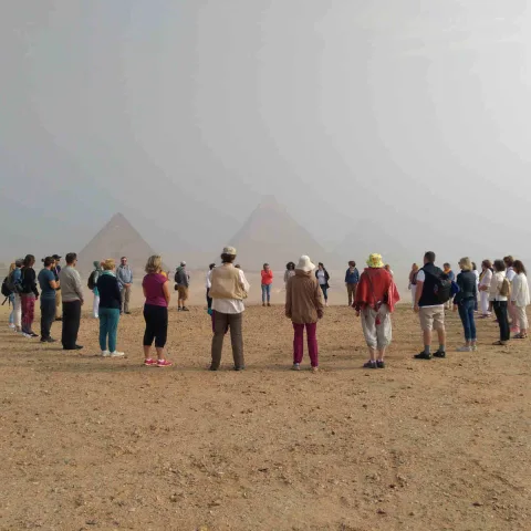 Egypte Caire - Pyramides méditation