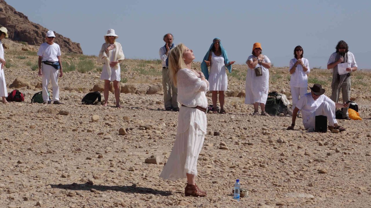 Israël rituel au bord de la mer morte