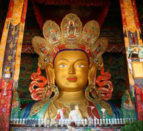 Bouddha Maitreya de Thiksey, Inde Ladakh, Oasis