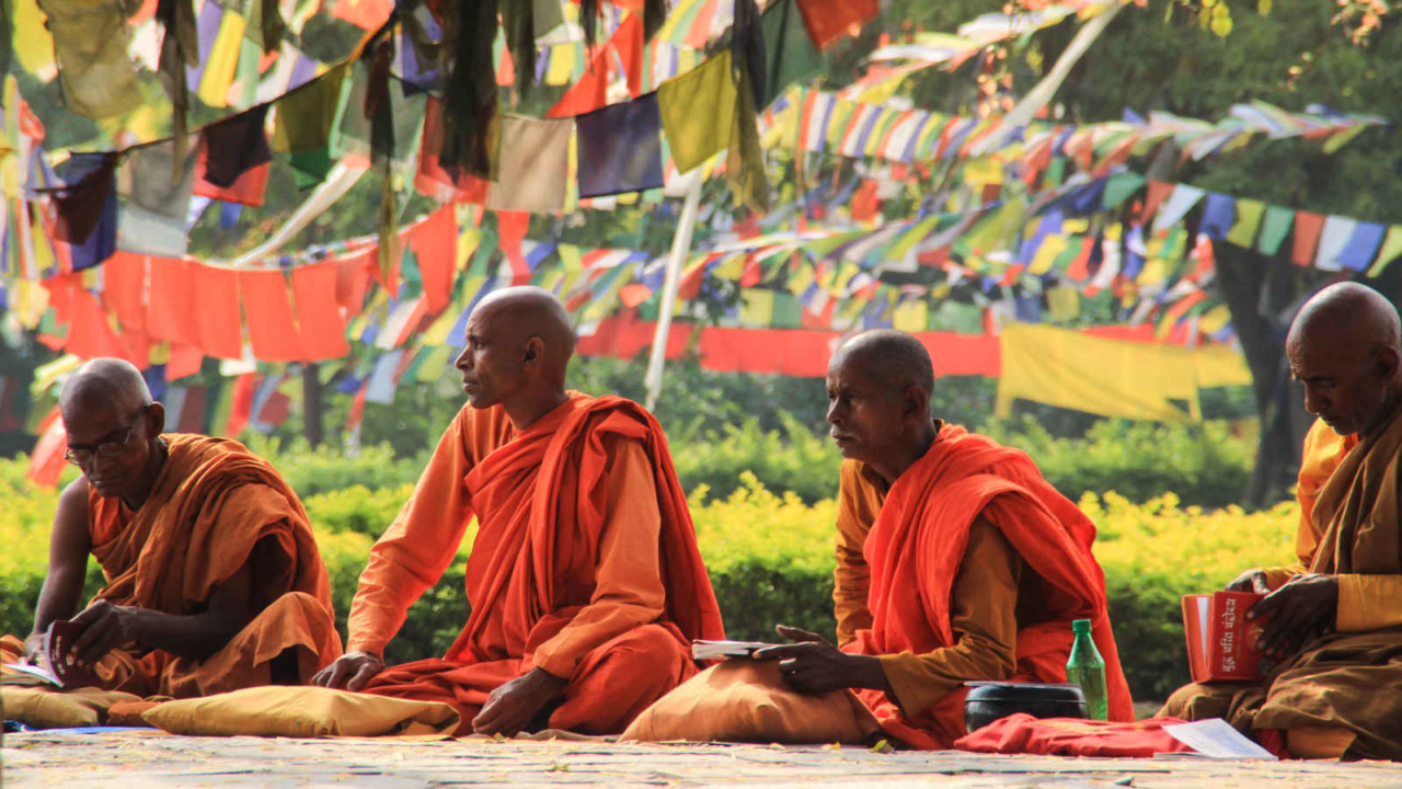 Moines au Nepal, voyage Oasis