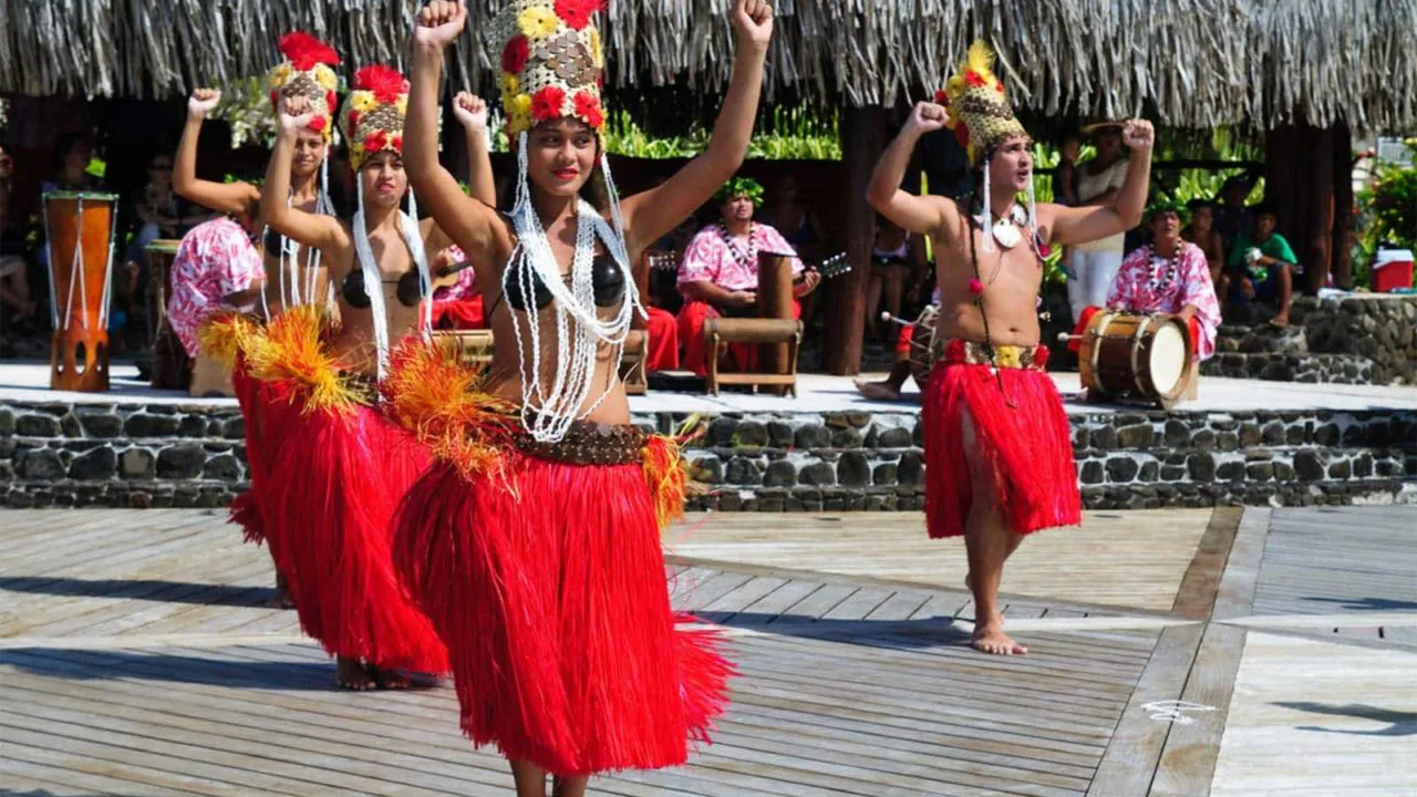 Danse traditionnelle Polynésie Oasis