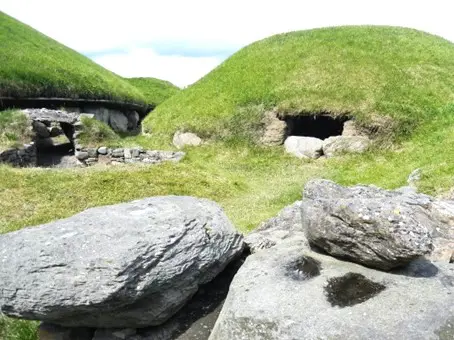 Knowth Brú na Bóinne Irlande Oasis