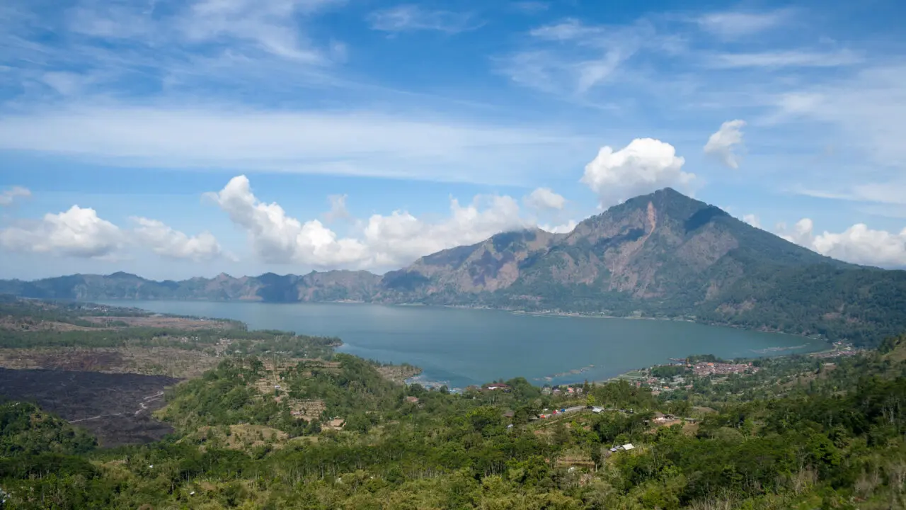 Bali lac batur