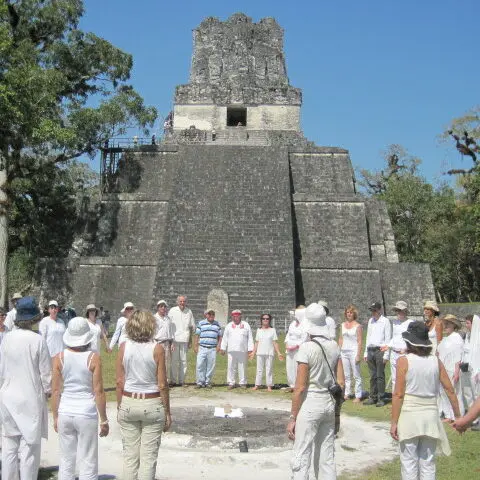 Cérémonie en conscience Tikal Guatemala Oasis