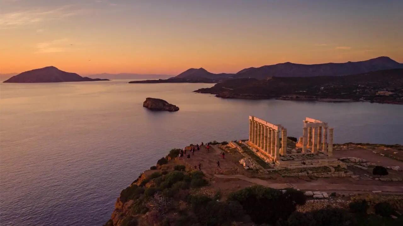 Grèce Temple poséidon coucher de soleil