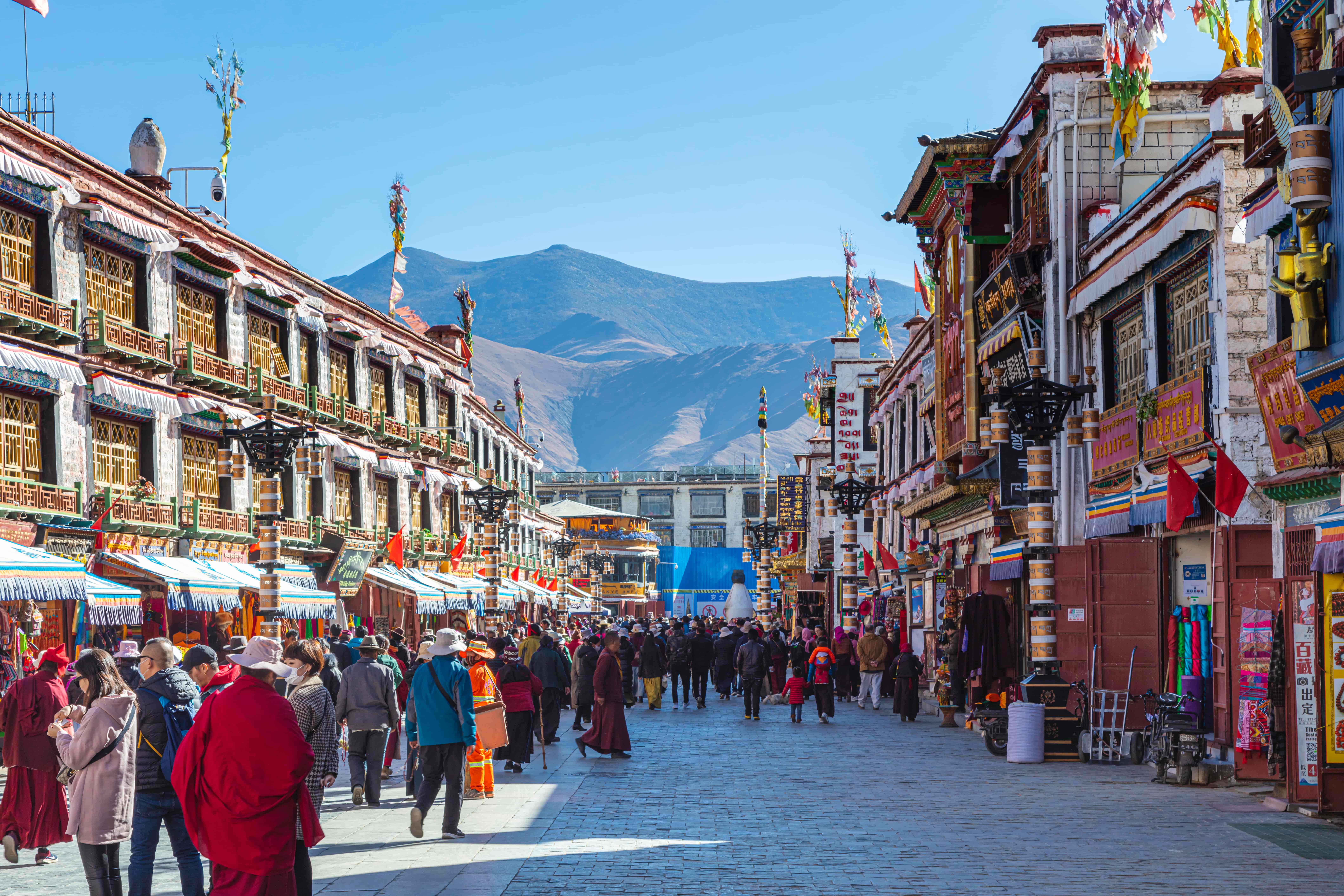 Tibet lhassa rue