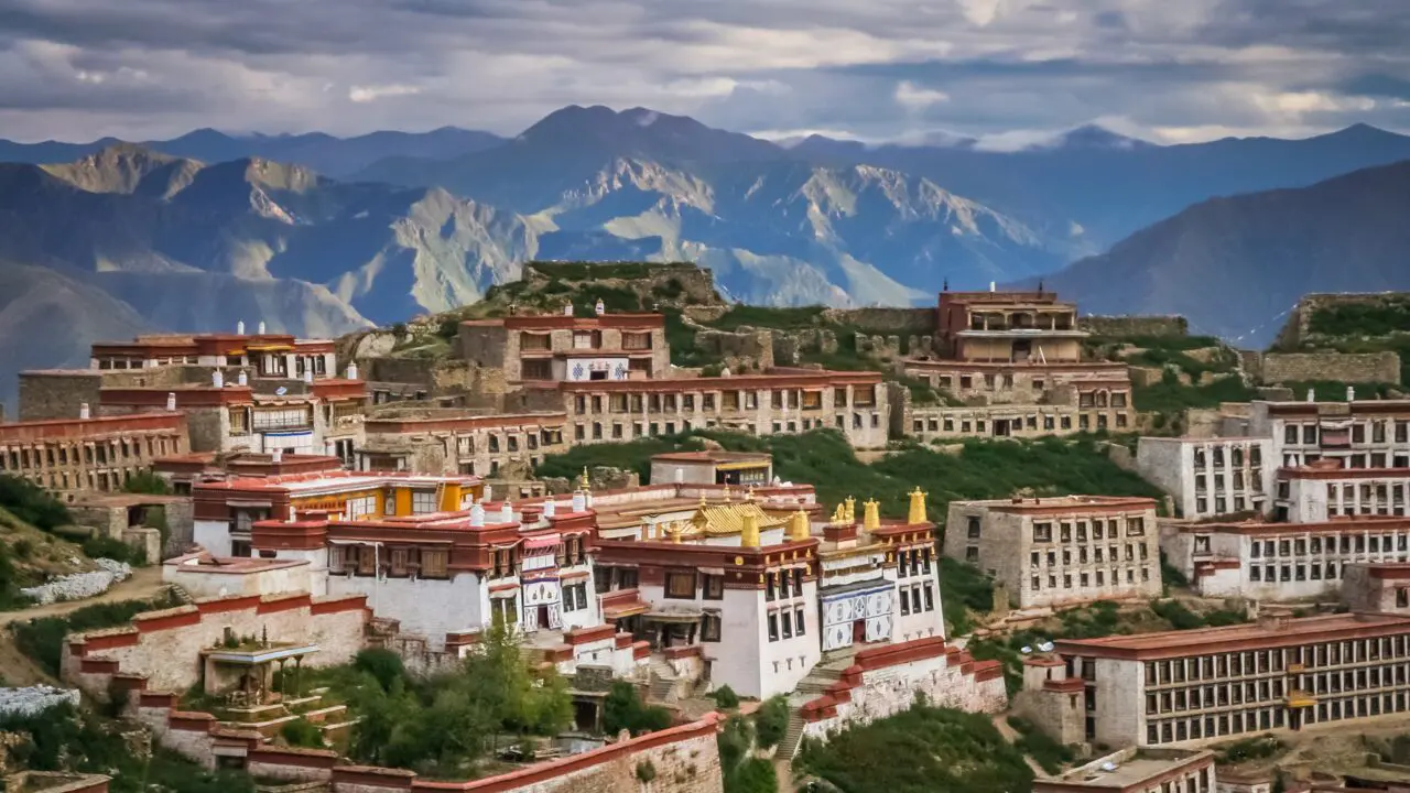 Tibet monastère Ganden