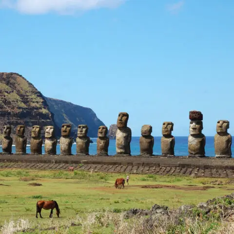 Ahu Tongariki et chevaux