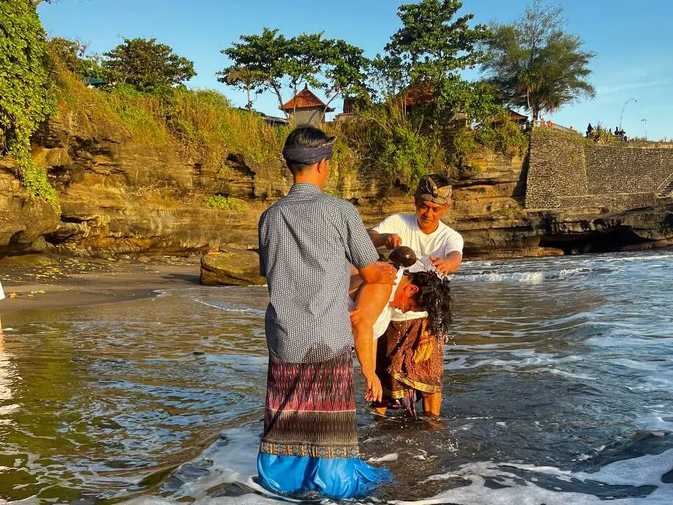 Bali - Tanah Lot rituel